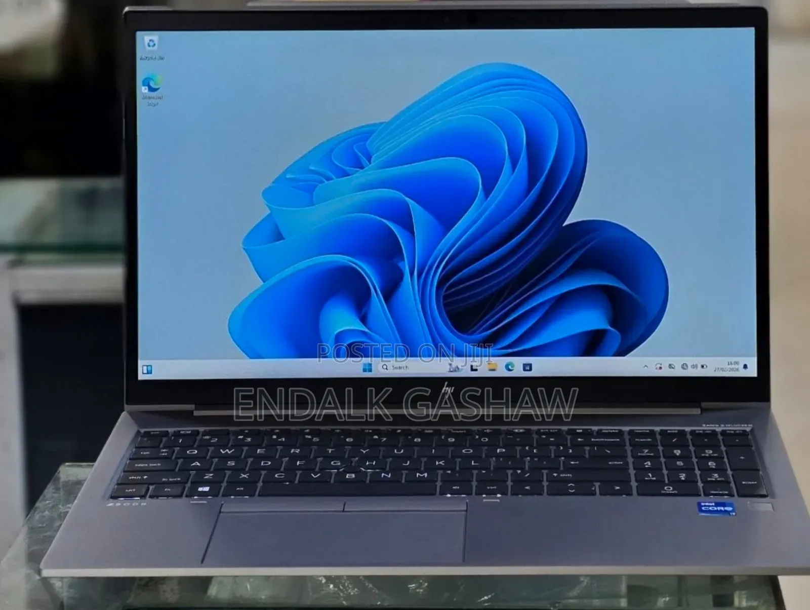 New Laptop HP ZBook Studio G8 16GB Intel Core i7 SSD 512GB