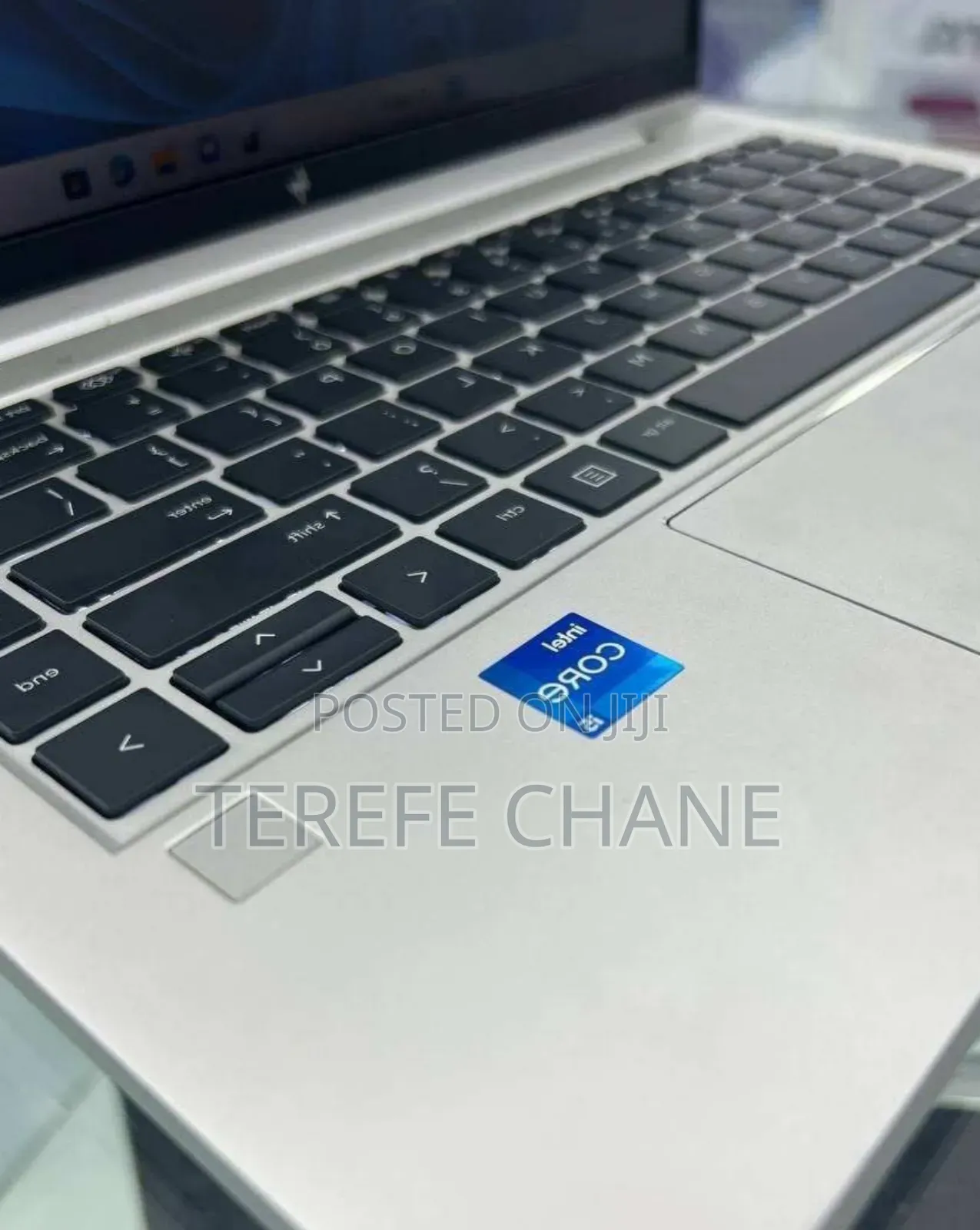 New Laptop HP EliteBook 830 G8 16GB Intel Core i5 SSD 512GB
