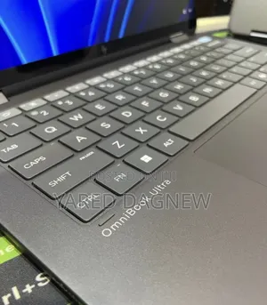 New Laptop HP OmniBook Ultra Flip 14" 32GB Intel Core Ultra 9 SSD 2T