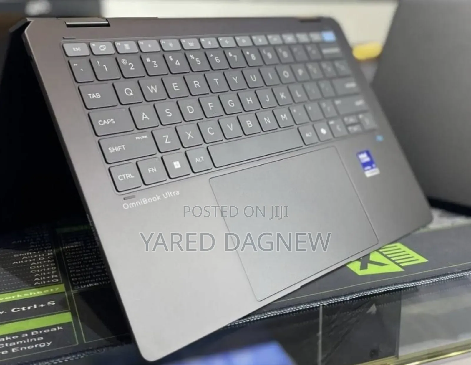 New Laptop HP OmniBook Ultra Flip 14" 32GB Intel Core Ultra 9 SSD 2T