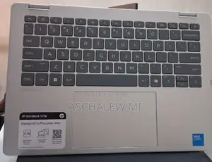 New Laptop HP OmniBook 5 14" 16GB Intel Core 7 SSD 512GB
