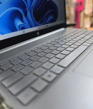 New Laptop HP Stream Notebook 8GB Intel Core i7 SSD 512GB