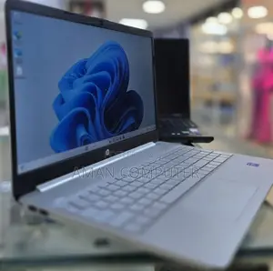 New Laptop HP Stream Notebook 8GB Intel Core i7 SSD 512GB