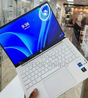 New Laptop HP Pavilion 14 16GB Intel Core i7 SSD 1T
