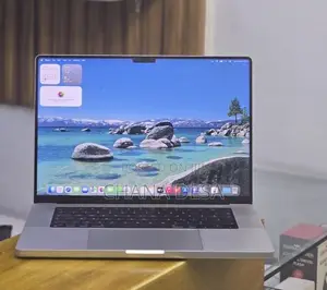 New Laptop Apple MacBook Pro M1 32GB Apple M1 Pro SSD 512GB