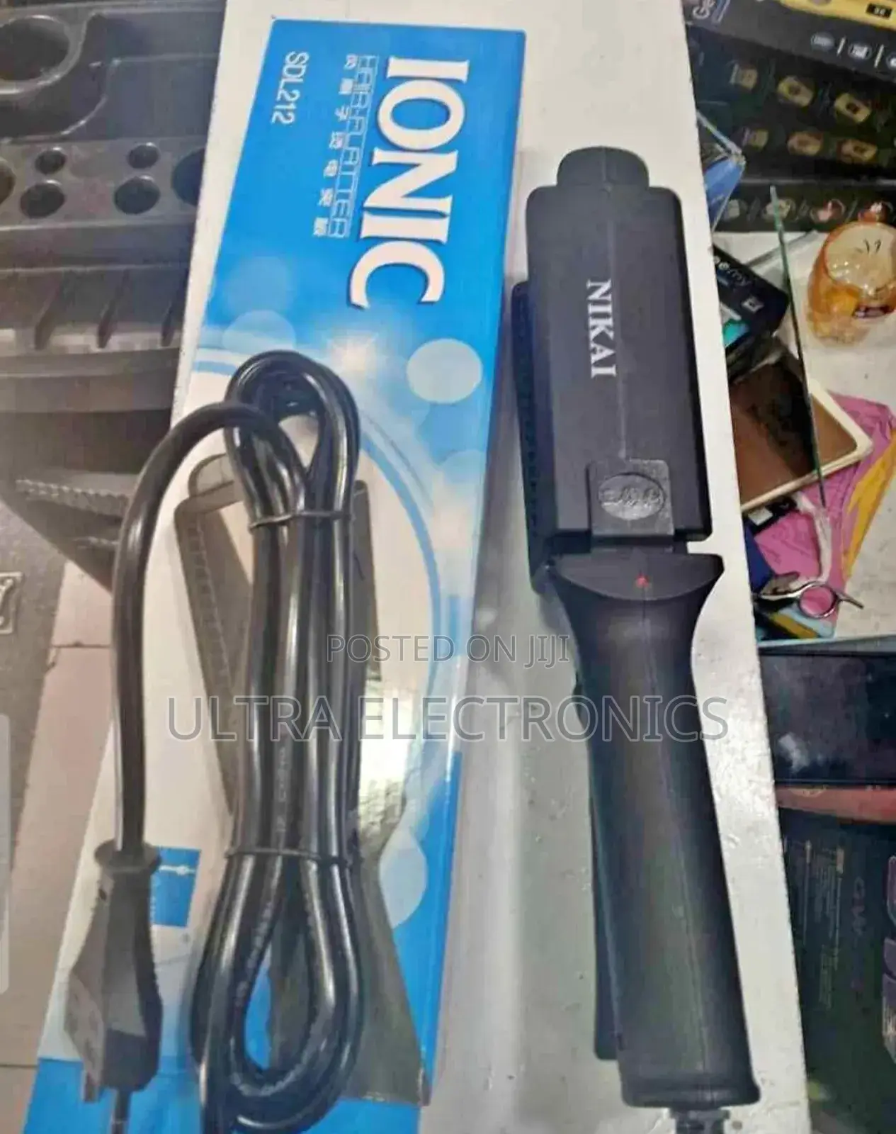 Ionic Sdl212 "Hair-Flatter" Hair Straightener by Santeli.