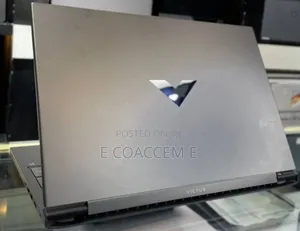 New Laptop HP Victus 15 16GB Intel Core i7 SSD 1T