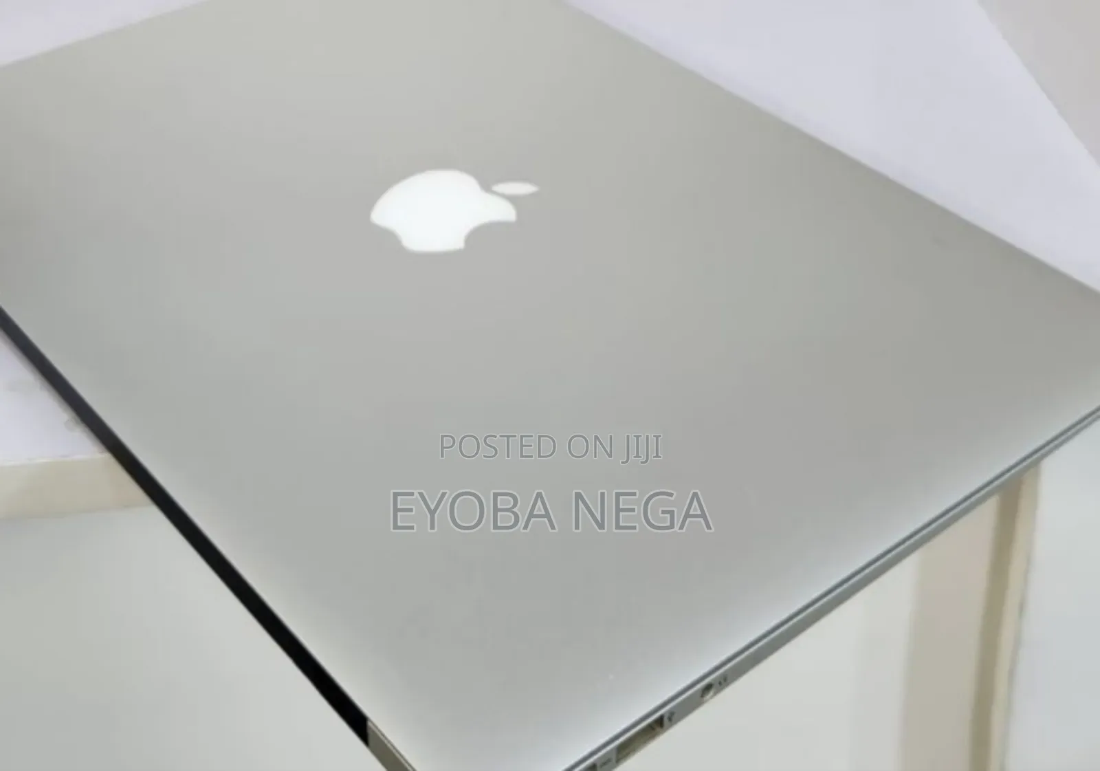Laptop Apple MacBook Pro 2015 8GB Intel Core i5 SSD 128GB