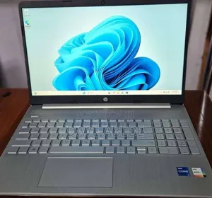 New Laptop HP Stream Notebook 8GB Intel Core i5 SSD 256GB