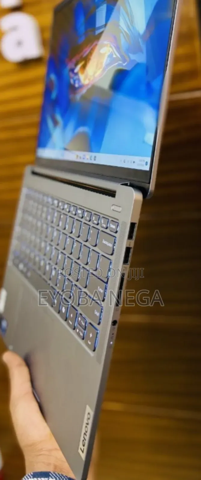 New Laptop Lenovo 32GB Intel Core Ultra 9 SSD 512GB