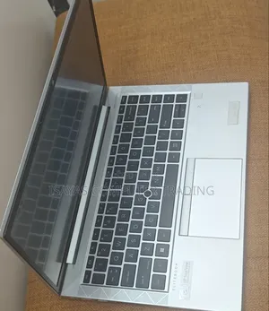 New Laptop HP EliteBook 840 G8 16GB Intel Core i7 SSD 512GB