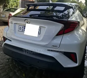 Toyota C-HR 2021 White