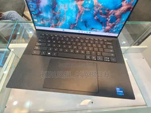 New Laptop Dell XPS 15 16GB Intel Core i7 SSD 512GB