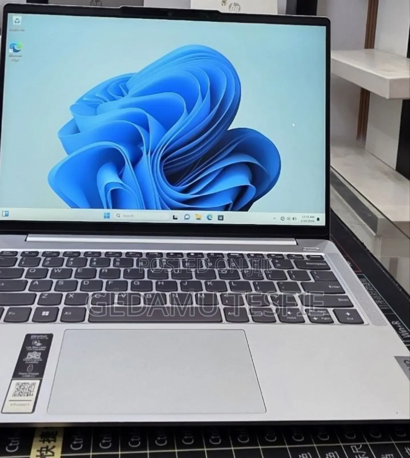 New Laptop Lenovo 16GB Intel Core i5 SSD 512GB