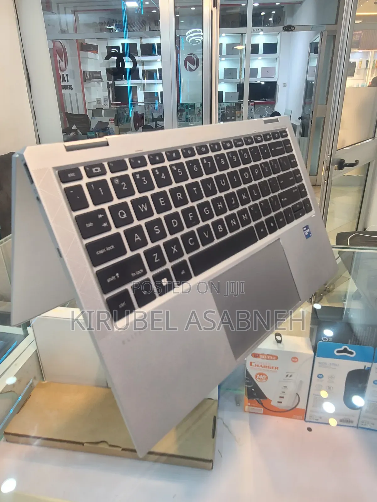New Laptop HP EliteBook 1040 G8 16GB Intel Core i7 SSD 512GB