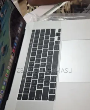 New Laptop Apple MacBook Pro 2019 64GB Intel Core i9 SSD 1T