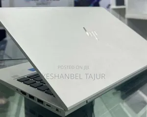 New Laptop HP EliteBook 830 G8 16GB Intel Core i5 SSD 512GB