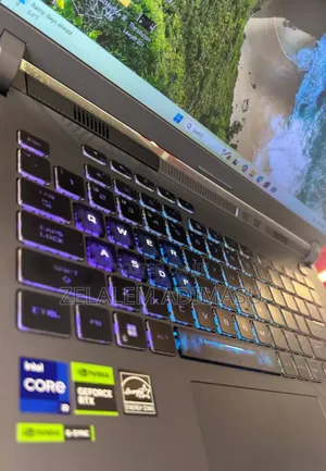 New Laptop Asus ROG Strix G15 32GB Intel Core i9 SSD 1T