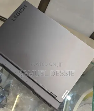 New Laptop Lenovo Legion 7 24GB Intel Core i7 SSD 1T