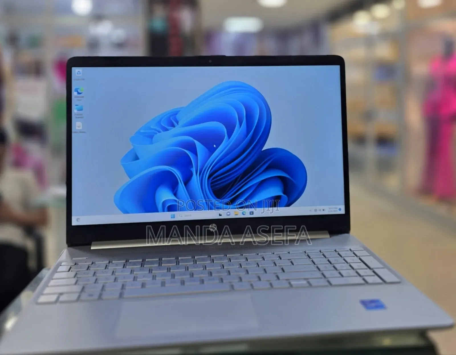 New Laptop HP Stream Notebook 8GB Intel Core i7 SSD 512GB