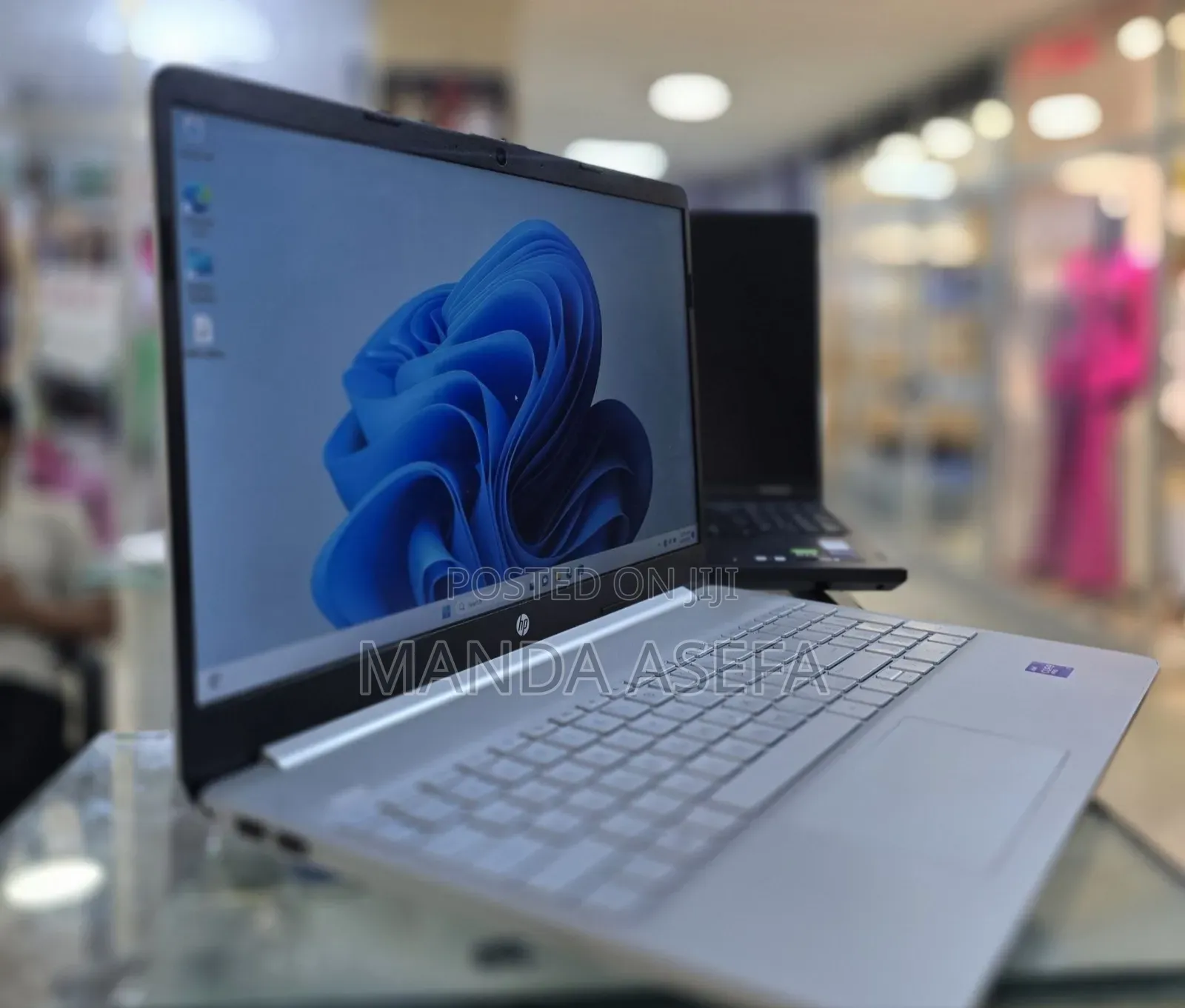 New Laptop HP Stream Notebook 8GB Intel Core i7 SSD 512GB