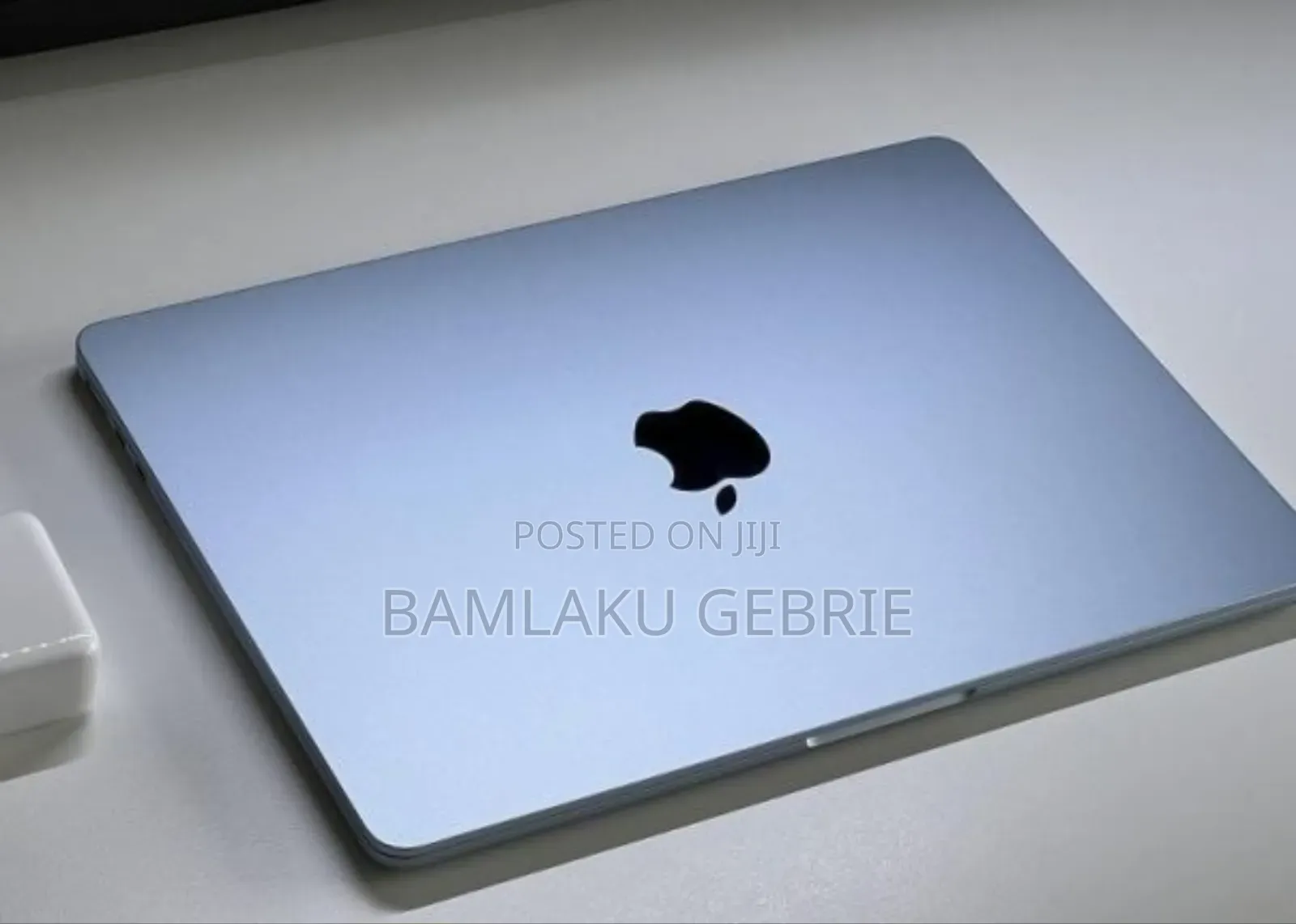 New Laptop Apple MacBook Air 2025 M4 13-inch 16GB Apple M4 SSD 256GB