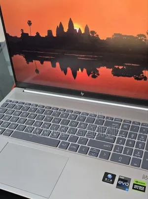 New Laptop HP Pavilion 15 16GB Intel Core i7 SSD 1T