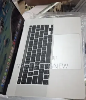 New Laptop Apple MacBook Pro 2019 64GB Intel Core i9 SSD 1T