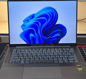 New Laptop Lenovo 16GB AMD Ryzen 7 SSD 512GB