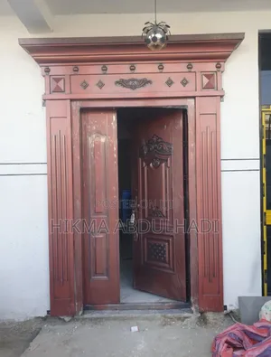 Victor Door
