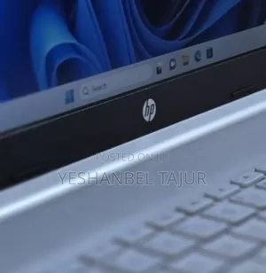 New Laptop HP Stream Notebook 8GB Intel Core i7 SSD 512GB
