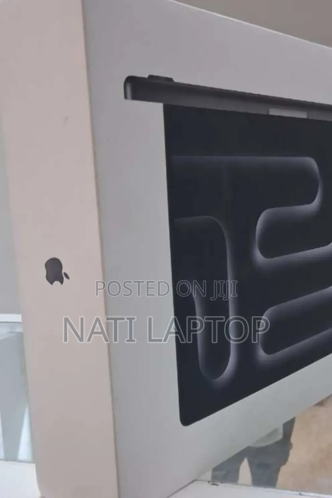 New Laptop Apple Macbook Pro 2025 M5 14-inch 24GB Apple M5 SSD 512GB
