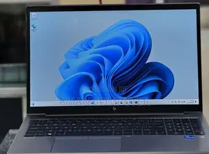 New Laptop HP ZBook Power G9 i7 16GB Intel Core i7 SSD 512GB