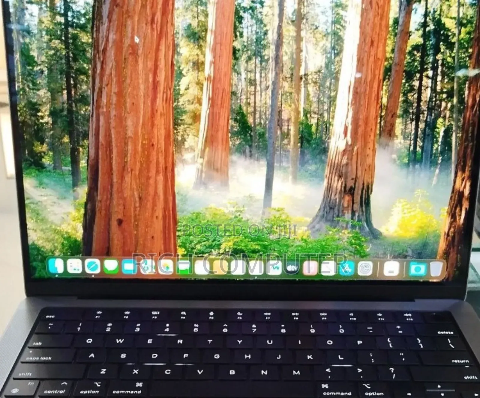 New Laptop Apple MacBook Pro M1 16GB Apple M1 SSD 1T
