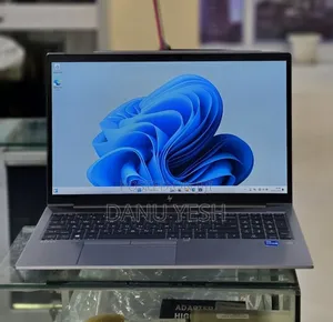 New Laptop HP 16GB Intel Core i7 SSD 512GB
