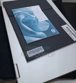 New Laptop HP OmniBook 5 14" 16GB Intel Core 7 SSD 512GB