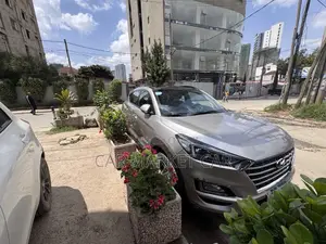 Hyundai Tucson SE AWD 2020 Gray