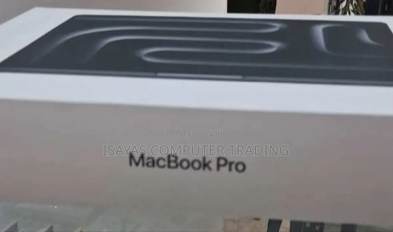 New Laptop Apple Macbook Pro 2025 M5 14-inch 24GB Apple M5 SSD 512GB