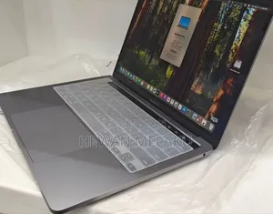 New Laptop Apple MacBook Pro M1 8GB Apple M1 Pro SSD 256GB