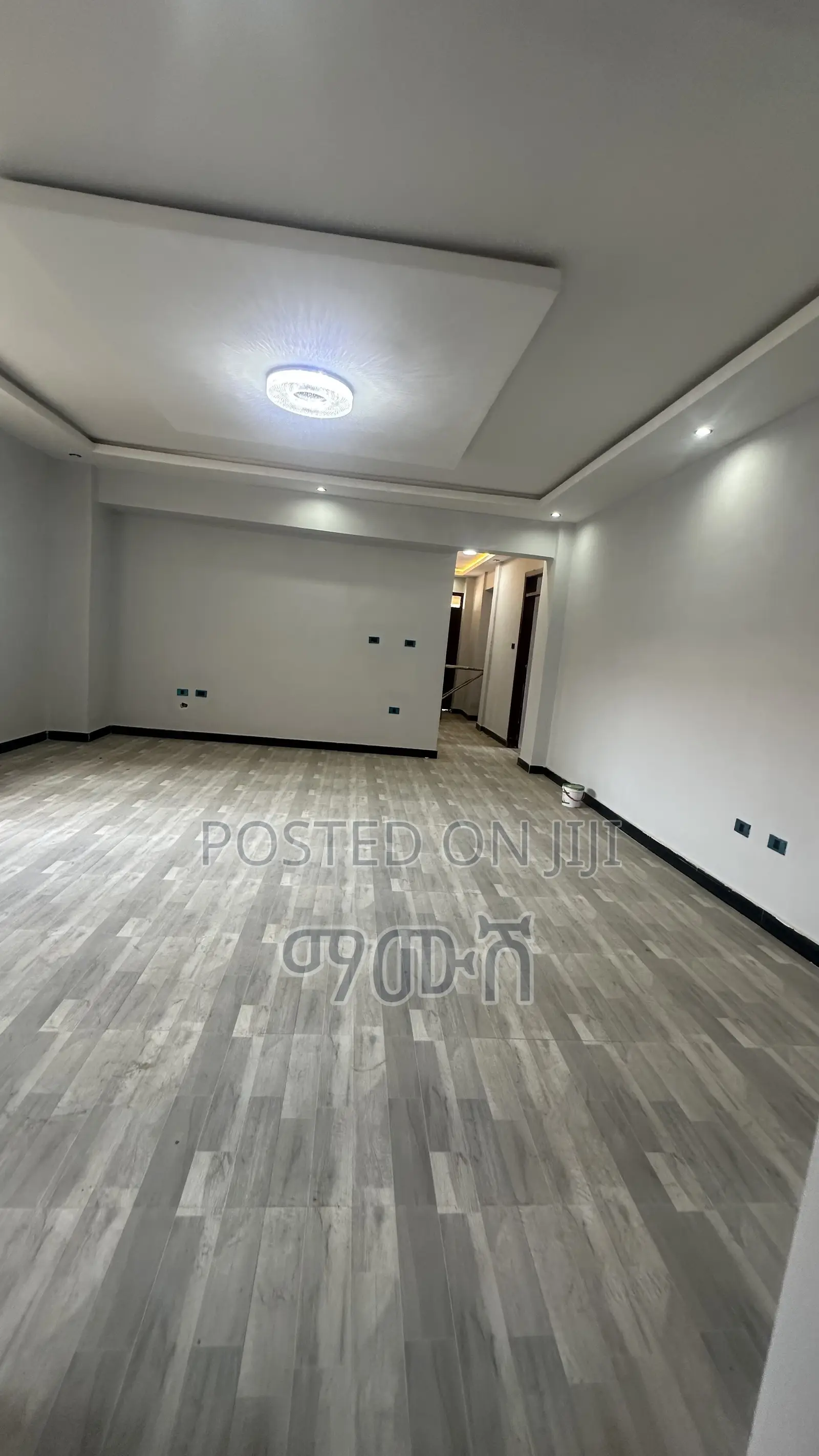 Furnished 3bdrm Condo in አያት, Bole for sale