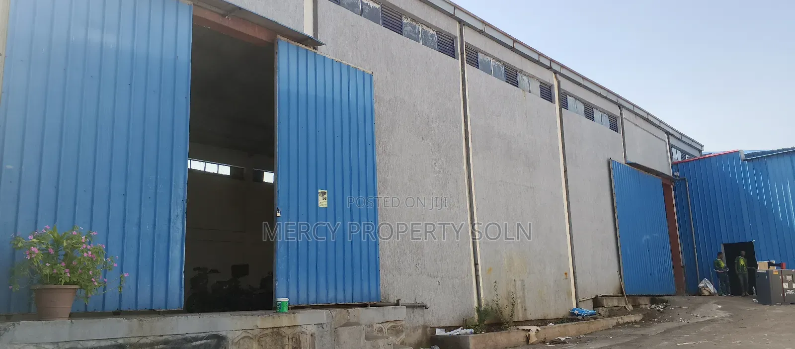 Warehouse For Rent Kaliti Area ,Near Asphalt Road