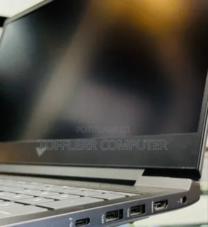 New Laptop HP Victus 15 16GB Intel Core i7 SSD 1T