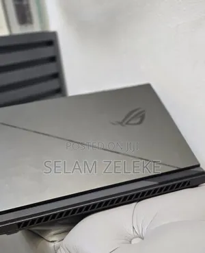 New Laptop Asus 32GB Intel Core i9 SSD 1T