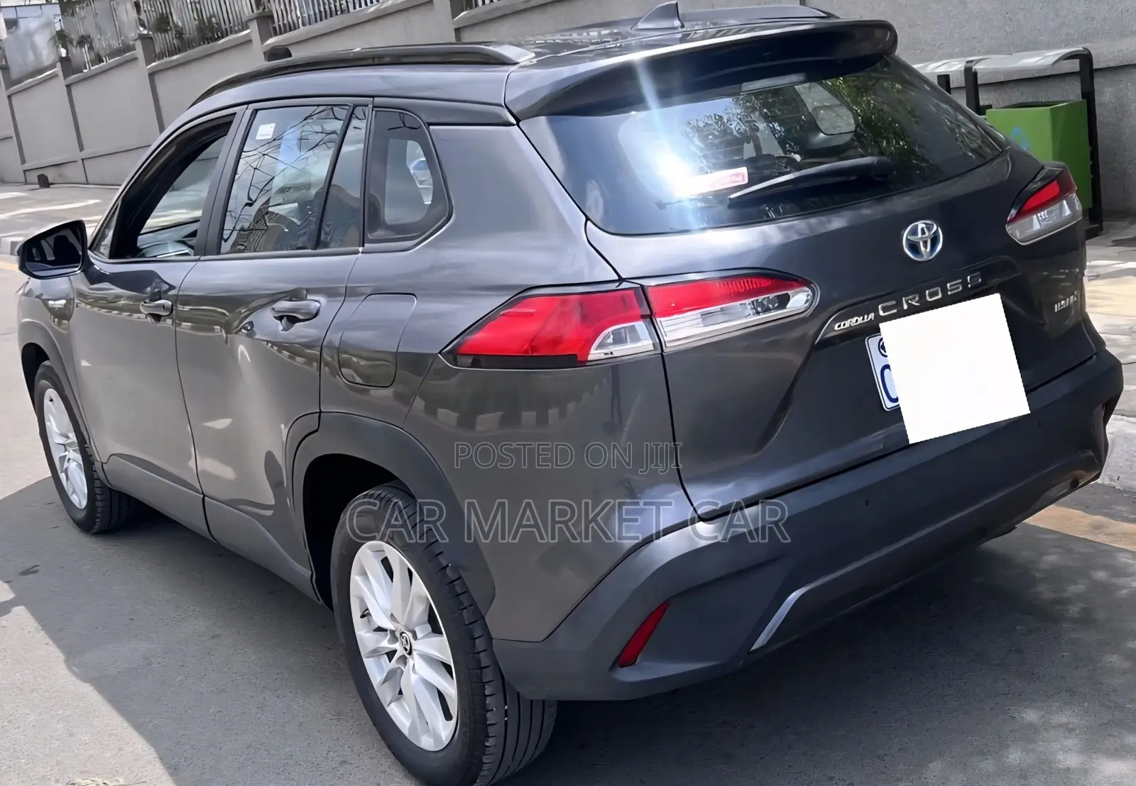 Toyota Corolla Cross Hybrid SE AWD 2023 Gray