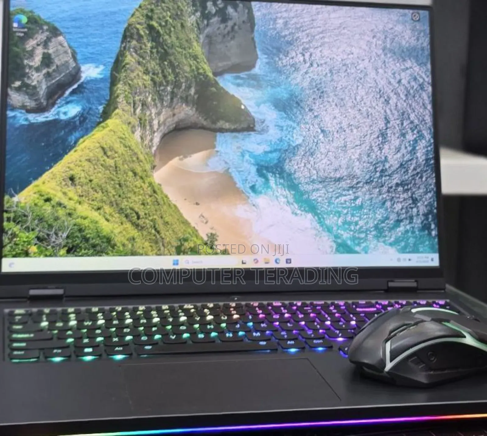 New Laptop Lenovo Legion Pro 7 48GB Intel Core i9 SSD 1T