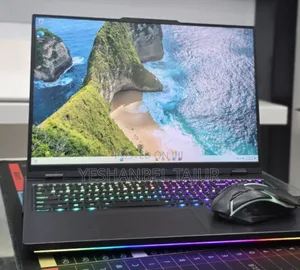 New Laptop Lenovo Legion Pro 7 48GB Intel Core i9 SSD 1T