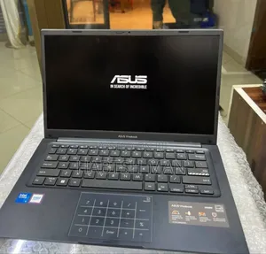 New Laptop Asus Vivobook E410M 16GB Intel Core i5 SSD 512GB