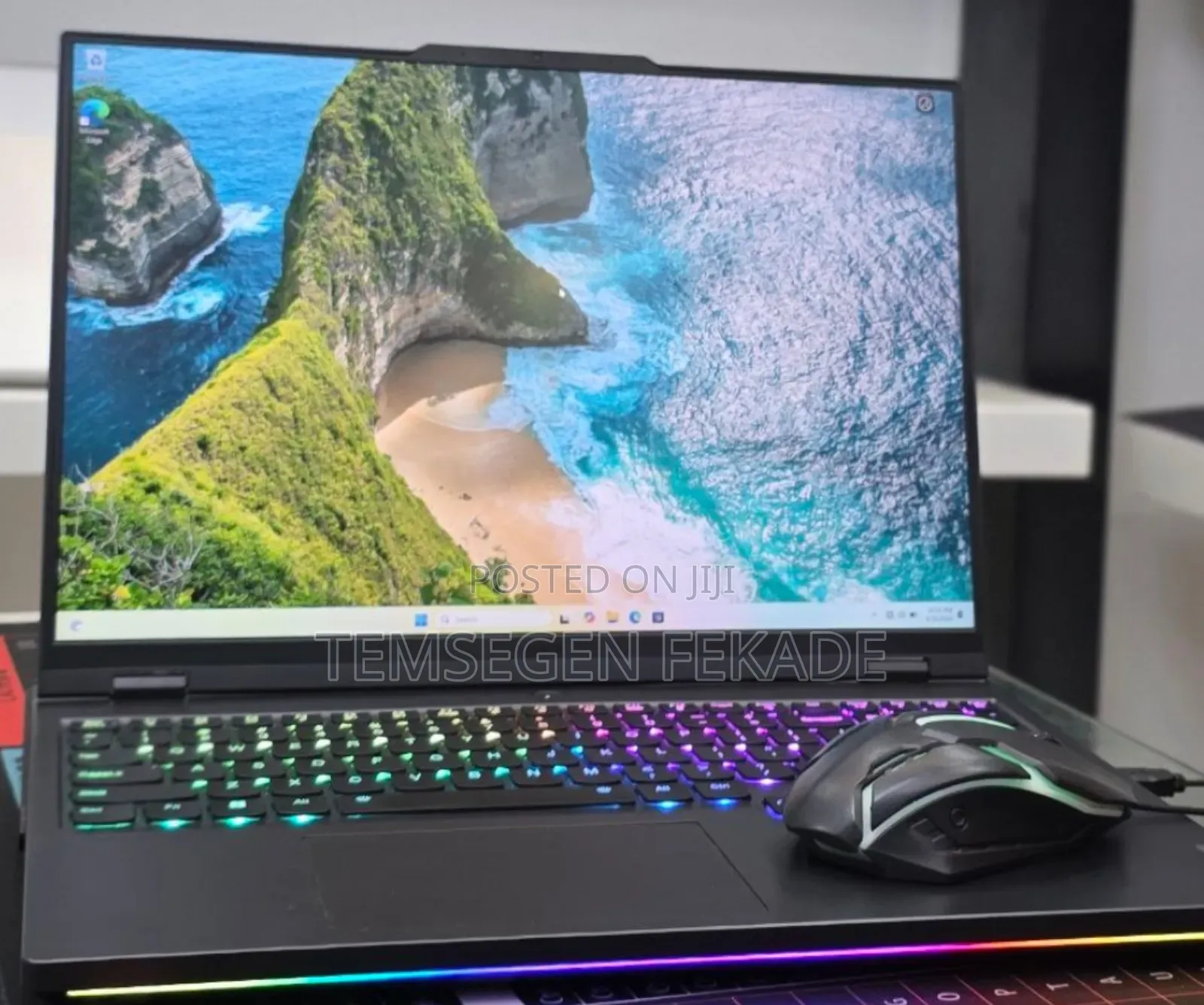 New Laptop Lenovo Legion Pro 7 48GB Intel Core i9 SSD 1T