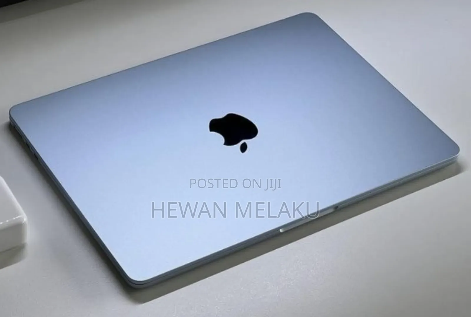 New Laptop Apple MacBook Air 2025 M4 15-inch 16GB Apple M4 SSD 256GB
