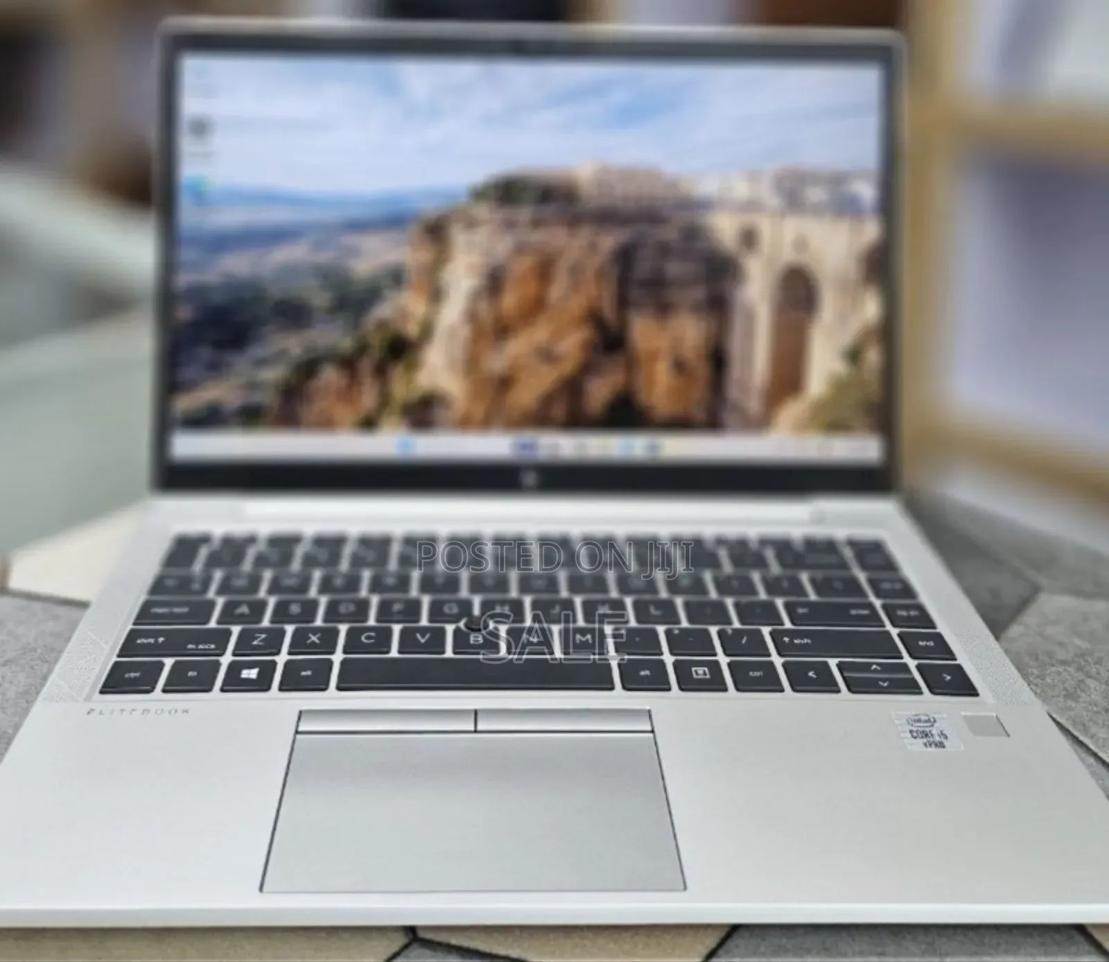 New Laptop HP EliteBook 840 G7 16GB Intel Core i5 SSD 512GB